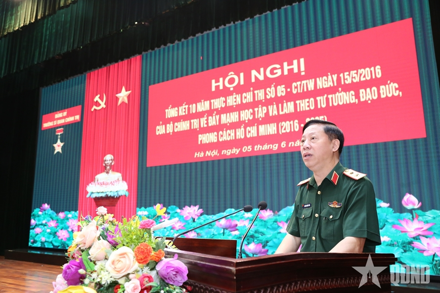 Trường Sĩ quan Chính trị tổ chức hội nghị tổng kết 10 năm thực hiện Chỉ thị số 05 của Bộ Chính trị